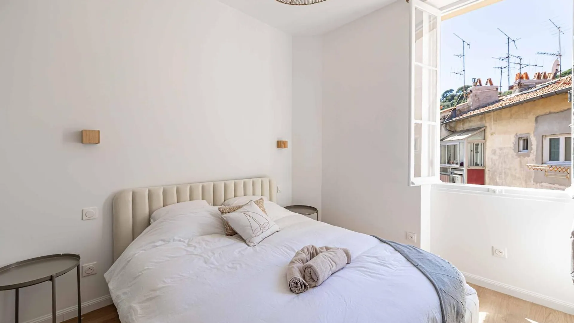 Appartement Neuf 2 Pieces Port Nizza 0*,  Frankreich